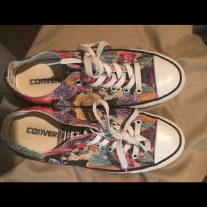 🛑 SOLD 🛑 Cupcake Converse  Size 7 women preowned